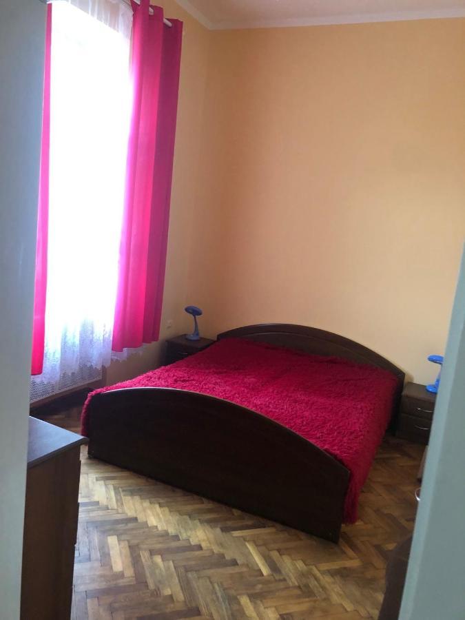 Old Town Flat Μουκάτσεβο Εξωτερικό φωτογραφία